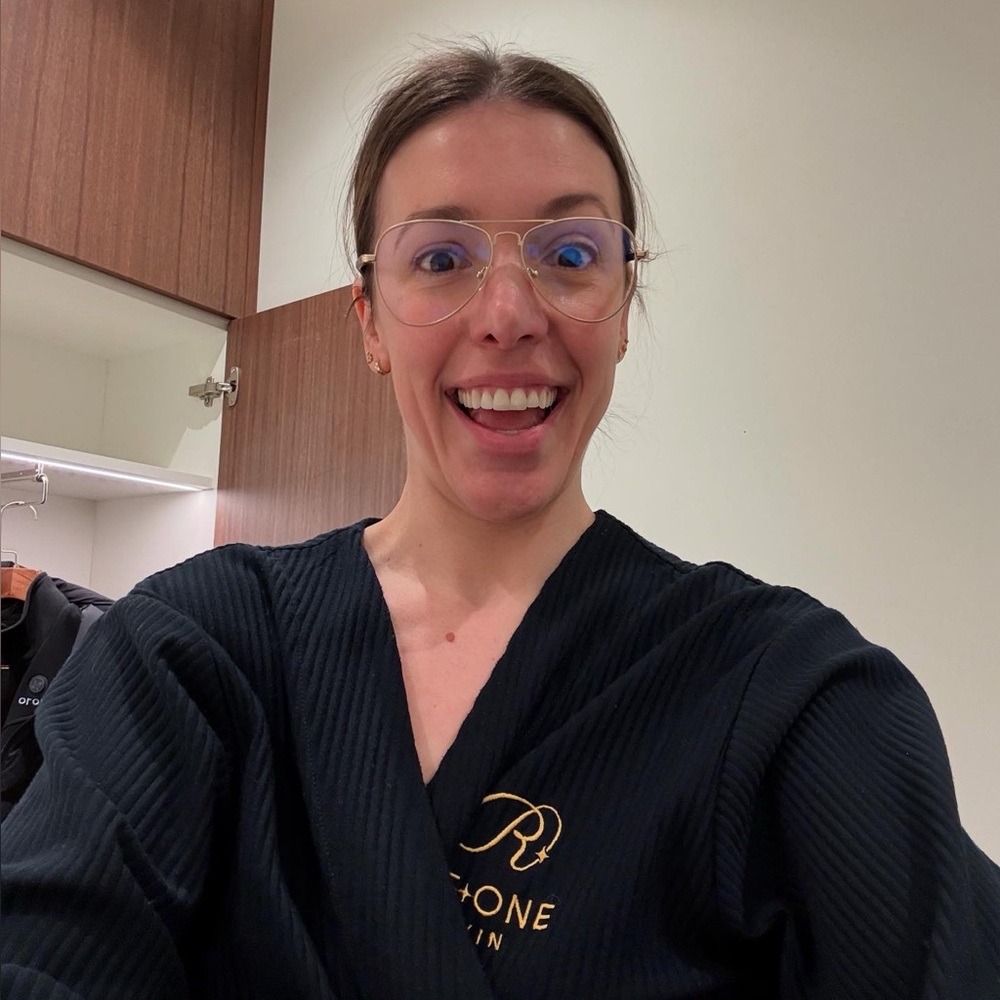 Meet your Posher, Sarah